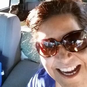 Meet your Posher, Michaela